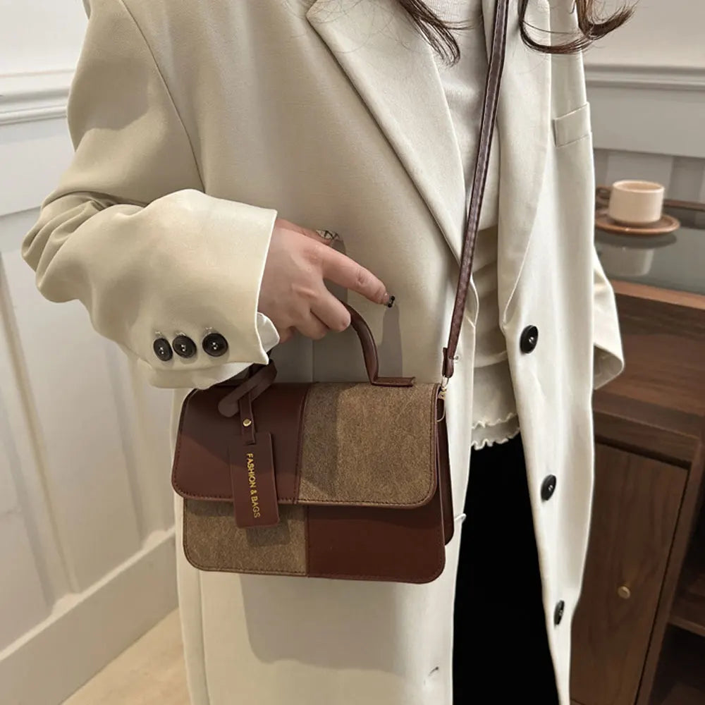 Cartera Chica Cuadrada – Estilo de Autor