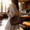 Cartera tote con cadena