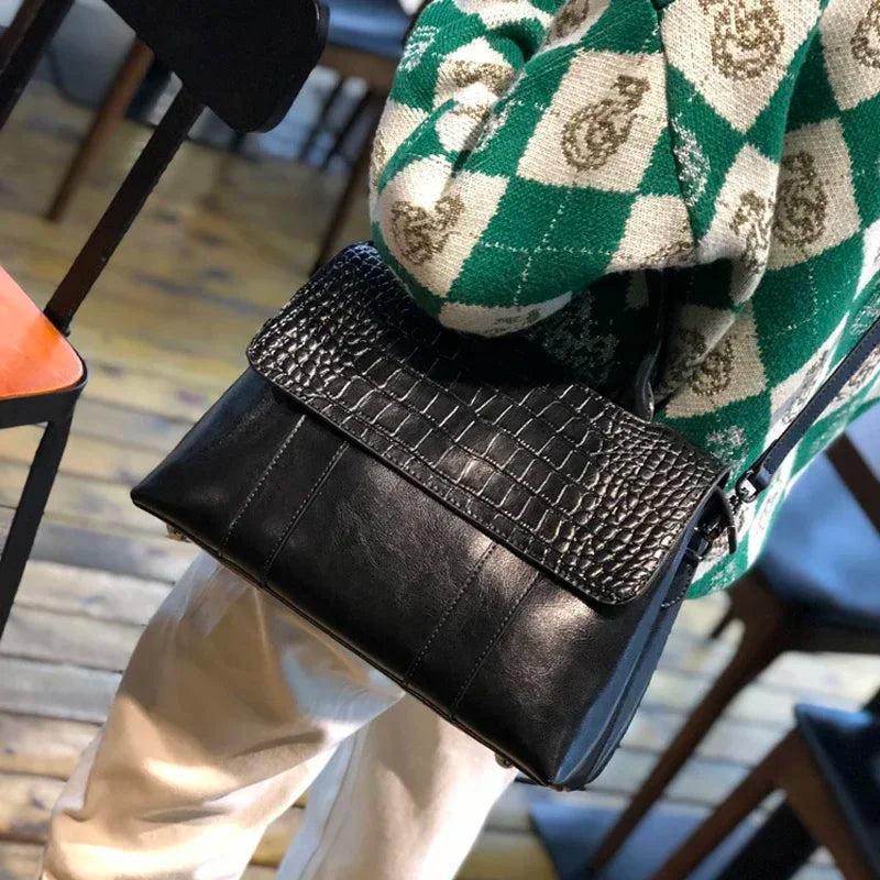 Cartera Bandolera de Cuero Vacuno – Diseño Premium